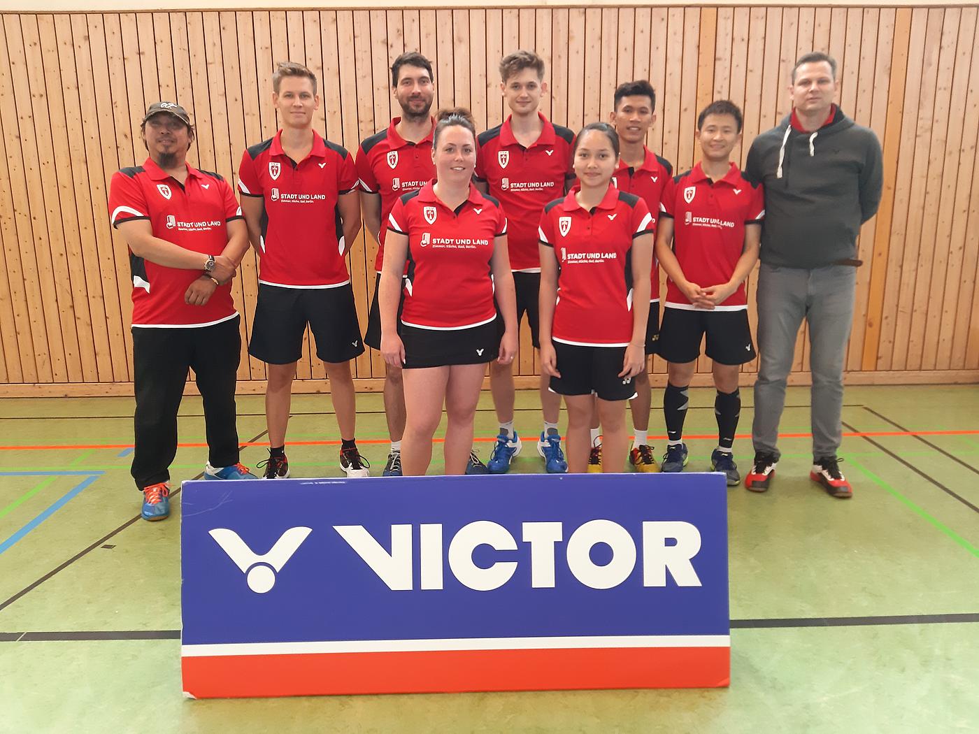 1. Mannschaft (v.l.n.r. Bram, Daniel, Malte, Annika, Nils, Olivia, Rezha, Yang, Alex)